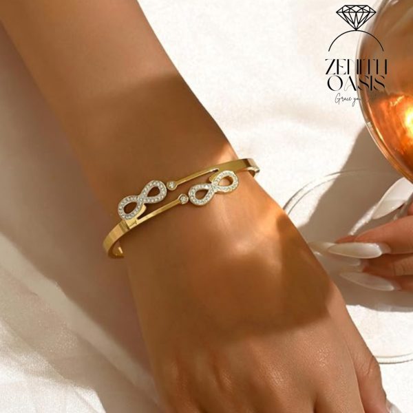 Twinkling Crystal Bangle